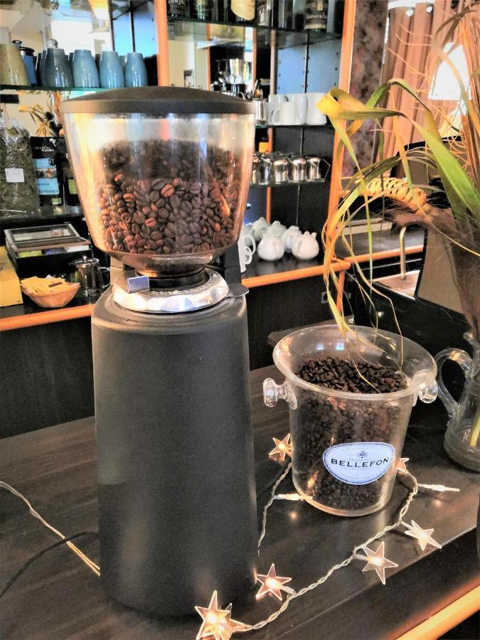 维多利亚酒店 德拉吉尼昂 外观 照片